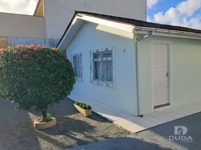 Casa com 3 Quartos à venda, 70m² no Forquilhinha, São José