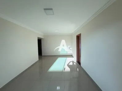 Apartamento com 3 Quartos para alugar, 97m² no Santa Mônica, Uberlândia