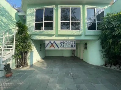 Casa com 3 Quartos à venda, 275m² no Jardim Umuarama, São Paulo