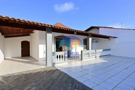 Casa com 2 Quartos à venda, 180m² no Jardim Beira-Mar, Peruíbe