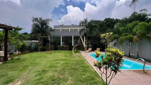 Casa com 3 Quartos à venda, 300m² no Recreio Paco da Marambaia, Nova Iguaçu