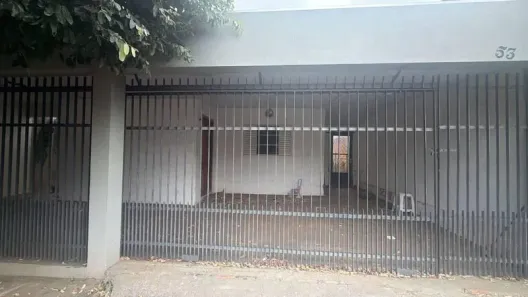 Casa com 2 Quartos à venda, 202m² no Jardim Esplanada, Penápolis
