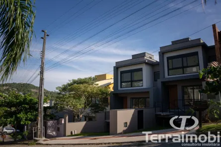 Casa com 3 Quartos à venda, 163m² no Panorâmico, Garopaba