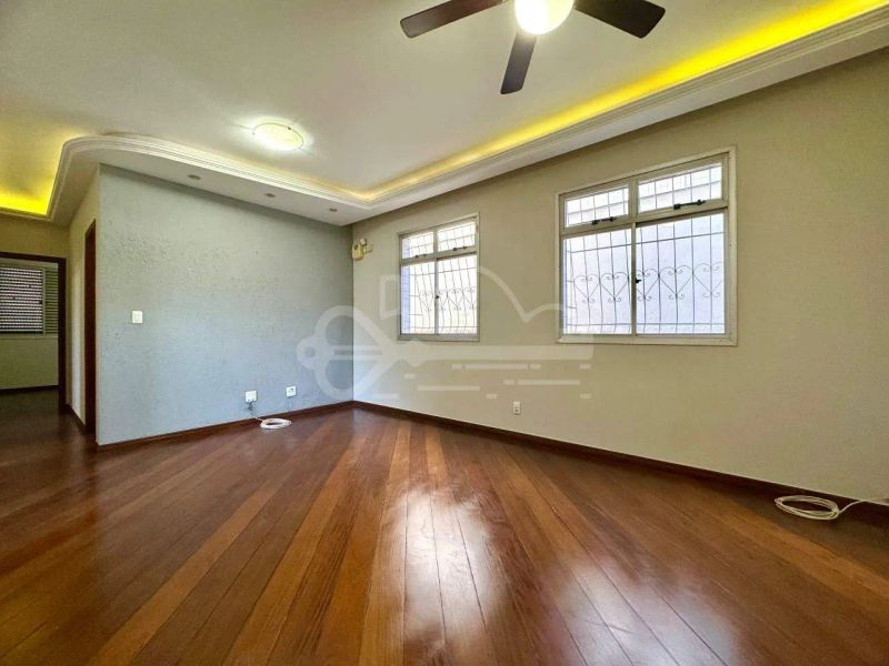 Apartamento com 3 quartos — Liberdade, Belo Horizonte