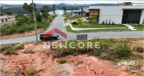 Lote/Terreno à venda, 1000m² no Quintas da Lagoa, Sarzedo