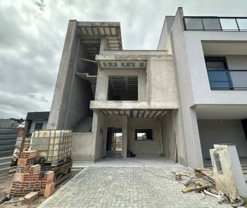 Sobrado com 3 Quartos à venda, 166m² no Costeira, São José dos Pinhais