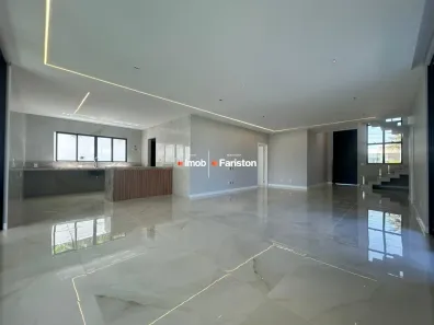 Casa com 4 Quartos à venda, 366m² no Pires Façanha, Eusébio
