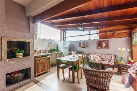 Casa com 3 Quartos à venda, 121m² no Espírito Santo, Porto Alegre