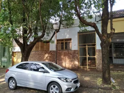 Casa com 2 Quartos à venda, 289m² no Centro, Araraquara