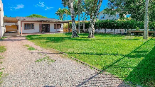 Casa com 6 Quartos à venda, 200m² no Guaratuba, Guaratuba