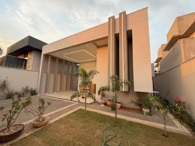 Casa com 3 Quartos à venda, 175m² no Plano Diretor Sul, Palmas