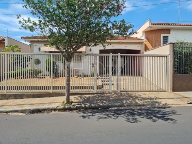 Casa com 3 Quartos à venda, 241m² no Jardim Santa Angelina, Araraquara