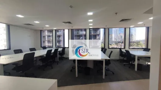 Sala Comercial para alugar, 127m² no Vila Olímpia, São Paulo