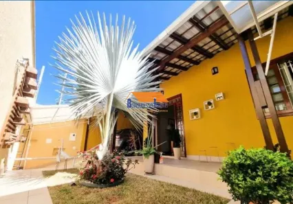 Casa com 3 Quartos à venda, 230m² no São João Batista (Venda Nova), Belo Horizonte