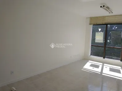 Sala Comercial à venda, 29m² no Floresta, Porto Alegre