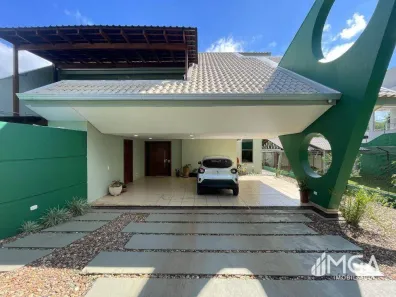Sobrado com 4 Quartos à venda, 353m² no Bourbon, Foz do Iguaçu