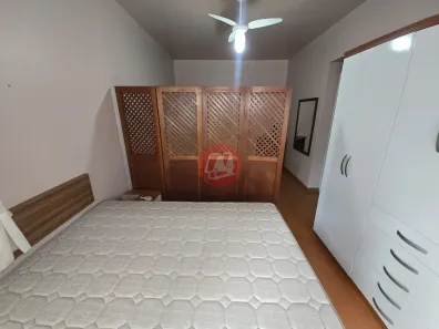 Kitnet para alugar, 27m² no Farroupilha, Porto Alegre