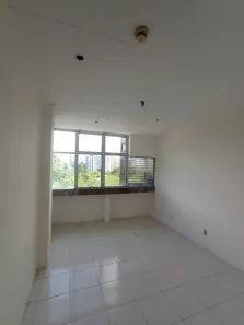 Sala Comercial para alugar, 27m² no Itaigara, Salvador