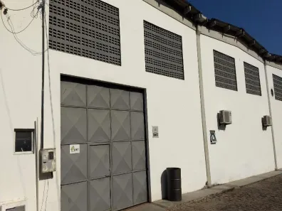 Galpão/Depósito/Armazém para alugar, 150m² no Portão, Lauro de Freitas