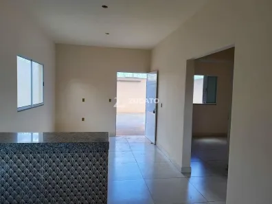 Casa com 2 Quartos à venda, 50m² no Loteamento Jardim Felicitá 2, Uberaba
