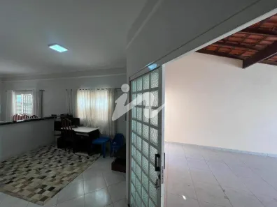 Casa com 3 Quartos à venda, 168m² no Alto Umuarama, Uberlândia