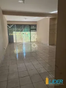 Apartamento com 3 Quartos para alugar, 120m² no Centro, Uberlândia