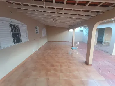 Casa com 2 Quartos para alugar, 100m² no Jardim Walkíria, São José do Rio Preto