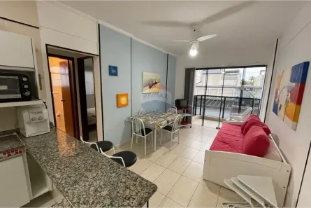 Apartamento com 2 Quartos à venda, 62m² no Jardim Las Palmas, Guarujá