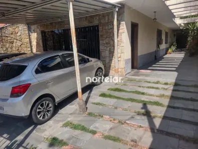 Sobrado com 4 Quartos à venda, 400m² no Jardim Mangalot, São Paulo