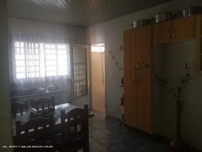 Casa com 2 Quartos à venda, 250m² no Vila Tabajara, Presidente Prudente