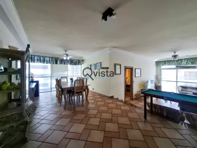 Apartamento com 3 Quartos para alugar, 170m² no Pitangueiras, Guarujá