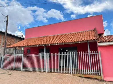 Sala Comercial com 2 Quartos para alugar, 243m² no Brazmadeira, Cascavel