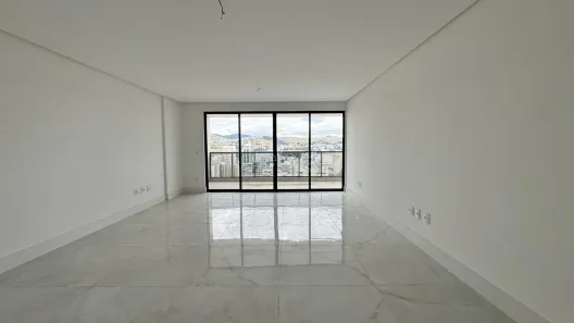 Cobertura com 5 Quartos à venda, 350m² no Santa Helena, Juiz de Fora