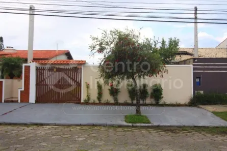 Lote/Terreno à venda, 240m² no Parque Balneario Oasis, Peruíbe