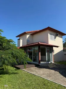 Casa com 3 Quartos para alugar, 119m² no , Balneário Rincão