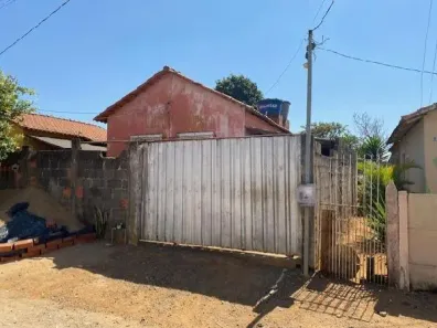 Casa com 2 Quartos à venda, 250m² no GASTAO FRANCISCO DA, Rodeiro