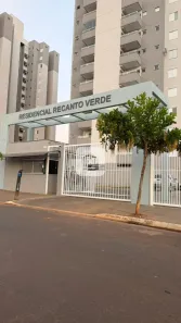 Apartamento com 2 Quartos para alugar, 50m² no Novo Mundo, Uberlândia