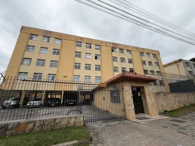 Apartamento com 3 Quartos para alugar, 75m² no Parolin, Curitiba