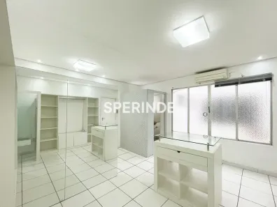 Sala Comercial para alugar, 30m² no Passo da Areia, Porto Alegre