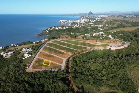 Lote/Terreno à venda, 402m² no Iriri, Anchieta