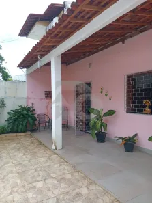 Casa com 3 Quartos à venda, 200m² no Jabotiana, Aracaju