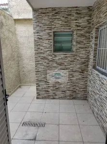 Casa com 2 Quartos para alugar, 50m² no Vila Mangalot, São Paulo
