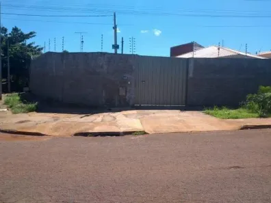 Fazenda/Sítio à venda, 53m² no Conjunto Habitacional Requião, Maringá