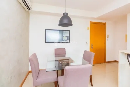 Apartamento com 1 Quarto para alugar, 50m² no Três Figueiras, Porto Alegre