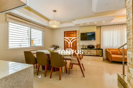 Casa de Condomínio com 4 Quartos à venda, 210m² no Bom Retiro, Curitiba