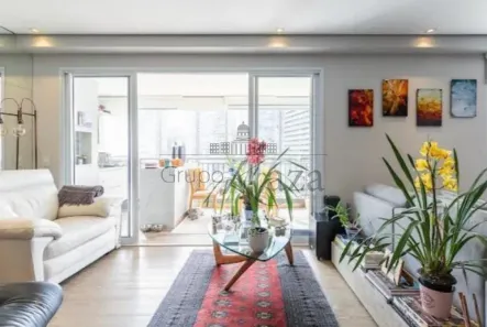 Apartamento com 1 Quarto à venda, 130m² no Jardim Caboré, São Paulo
