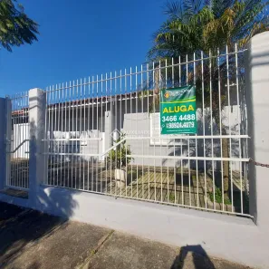 Casa com 3 Quartos para alugar, 80m² no Harmonia, Canoas