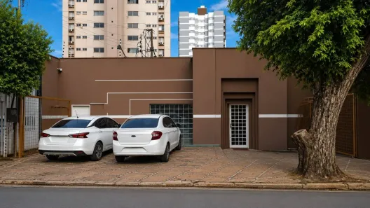 Sala Comercial à venda, 440m² no Quilombo, Cuiabá