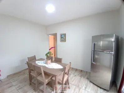 Casa com 3 Quartos à venda, 220m² no Jardim Bi-Centenário, Mogi Mirim