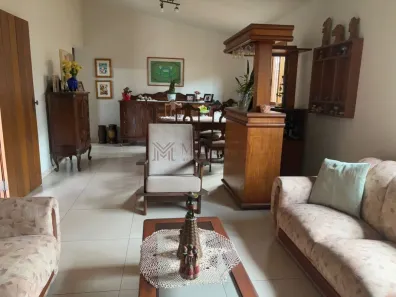 Casa com 3 Quartos à venda, 219m² no Vila Nova Cidade Universitária, Bauru